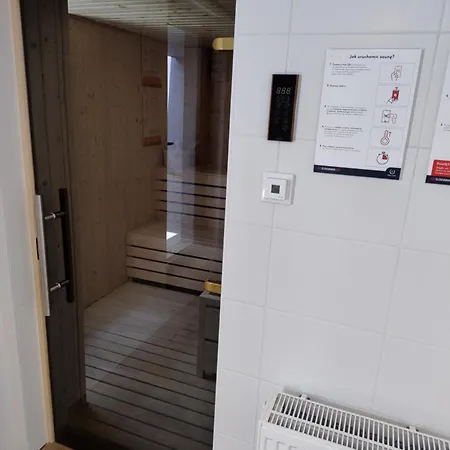 Slovianka Sky View By Lookap - Basen, Sauna Oraz Darmowy Parking!! Apartment Lodz