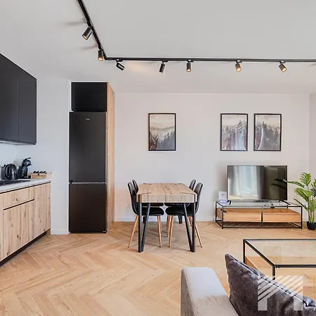 Slovianka Sky View By Lookap - Basen, Sauna Oraz Darmowy Parking!! Apartment *
